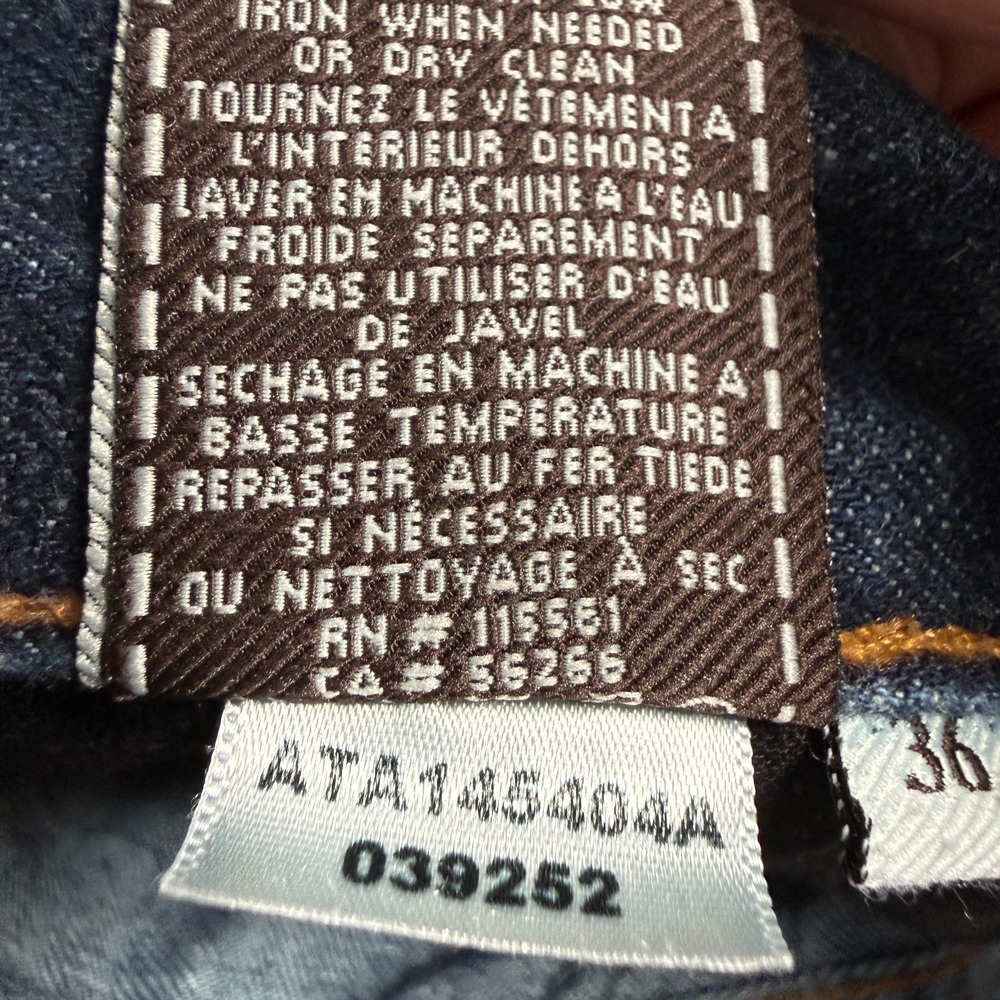 7 For All Mankind Carsen Jeans Mens 36x32 Striaght Leg Blue Denim USA 7FAM - Picture 11 of 16